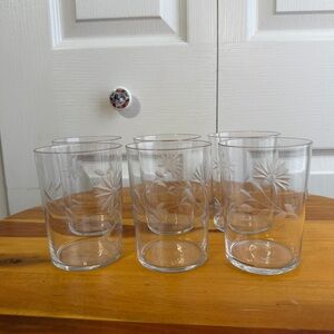 Vintage clear glass etched daisy floral cups set of 6